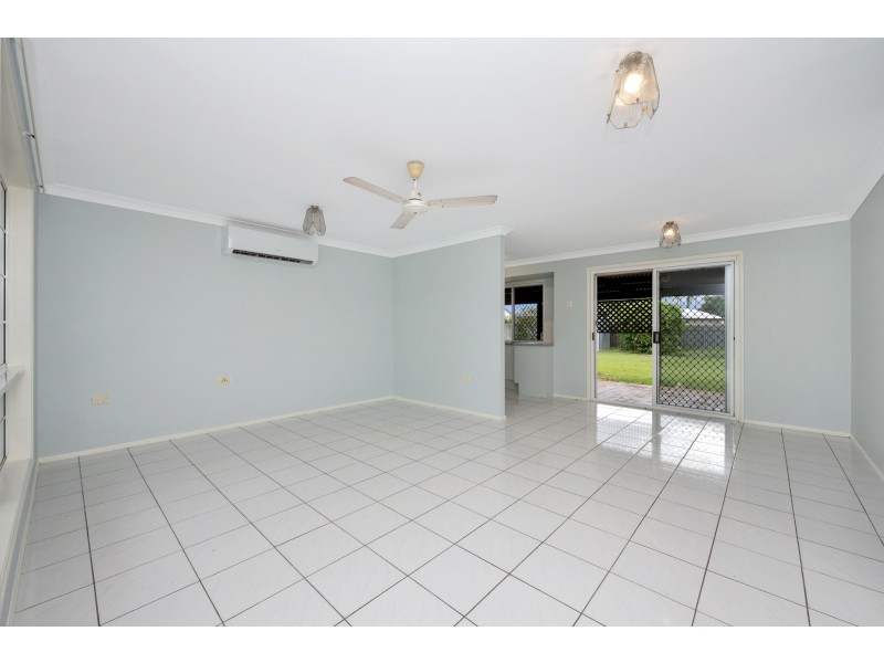 68 Kern Brothers Drive, Kirwan QLD 4817