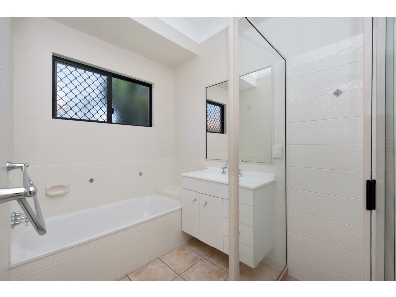 45 Estuary Parade, Douglas QLD 4814