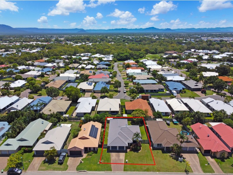 45 Estuary Parade, Douglas QLD 4814