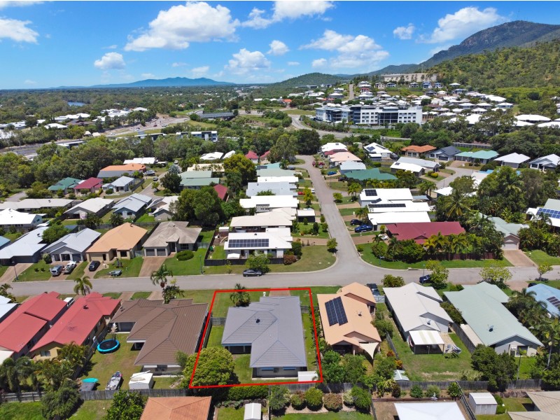 45 Estuary Parade, Douglas QLD 4814