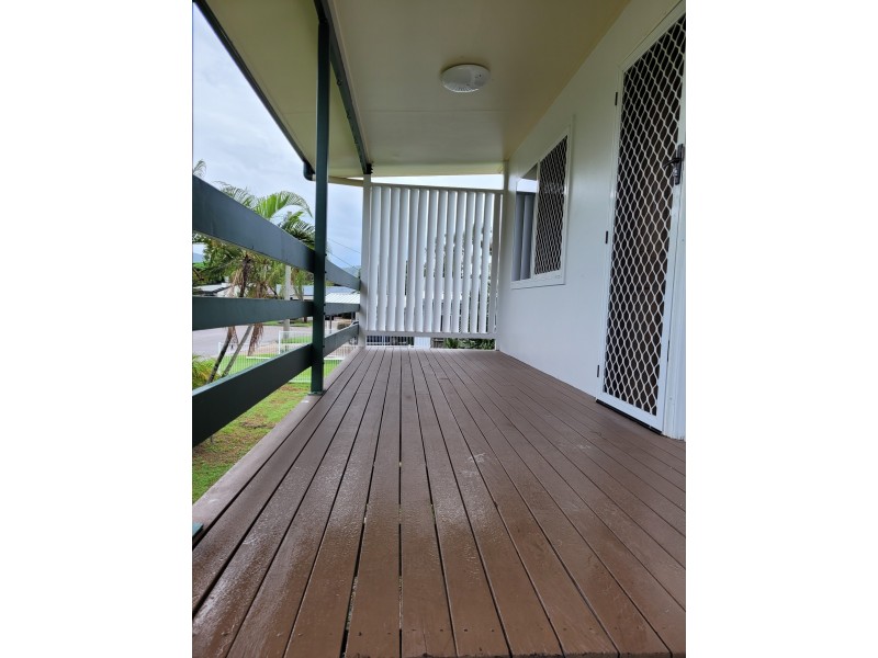 8 Gaudi Court, Kirwan QLD 4817