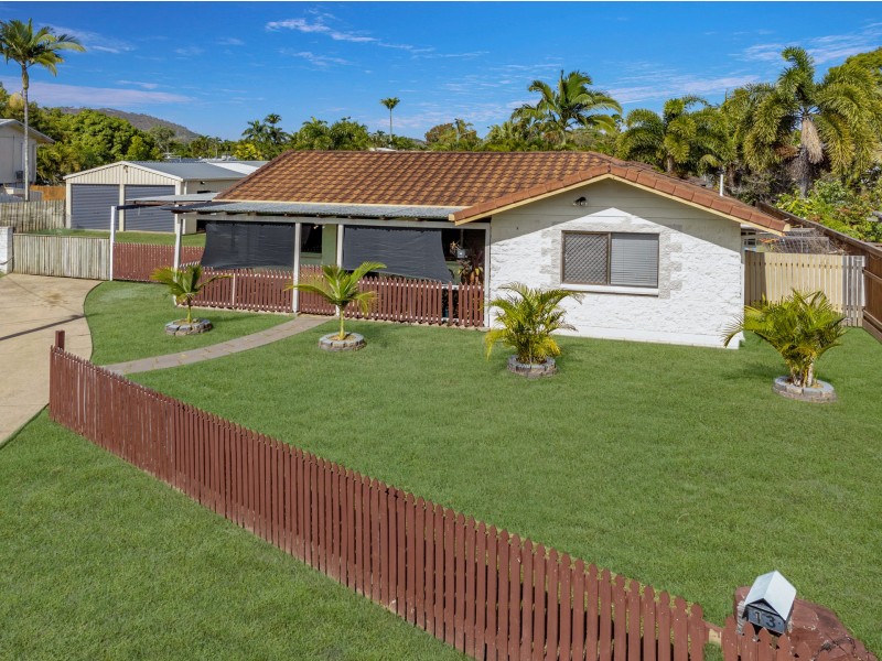 13 Naples Court, Kelso QLD 4815