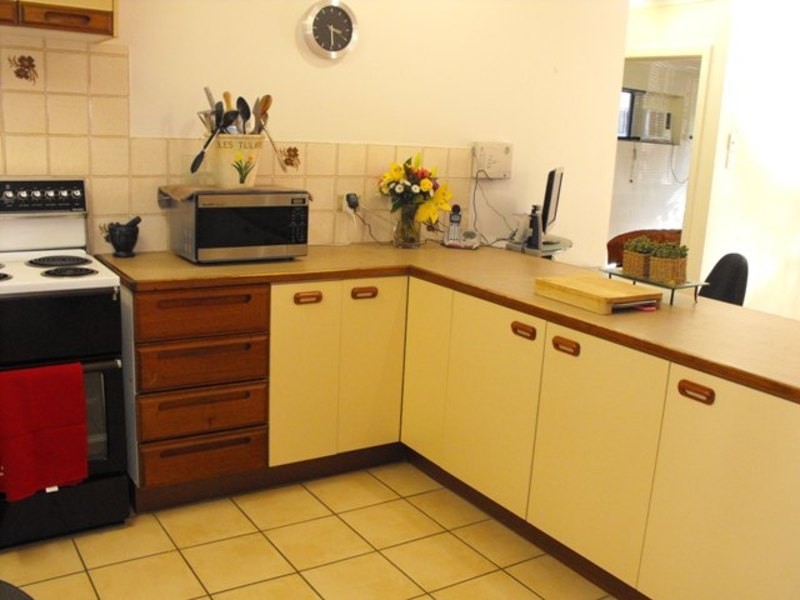 4/2 Cavendish Street, Pimlico QLD 4812