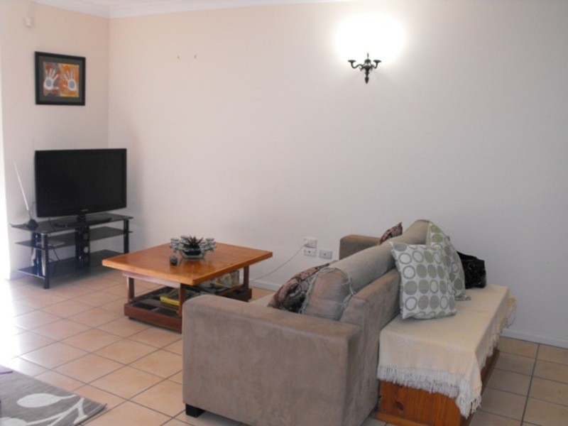 4/2 Cavendish Street, Pimlico QLD 4812