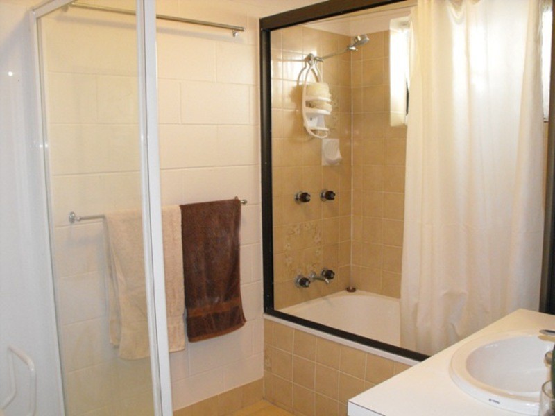 4/2 Cavendish Street, Pimlico QLD 4812