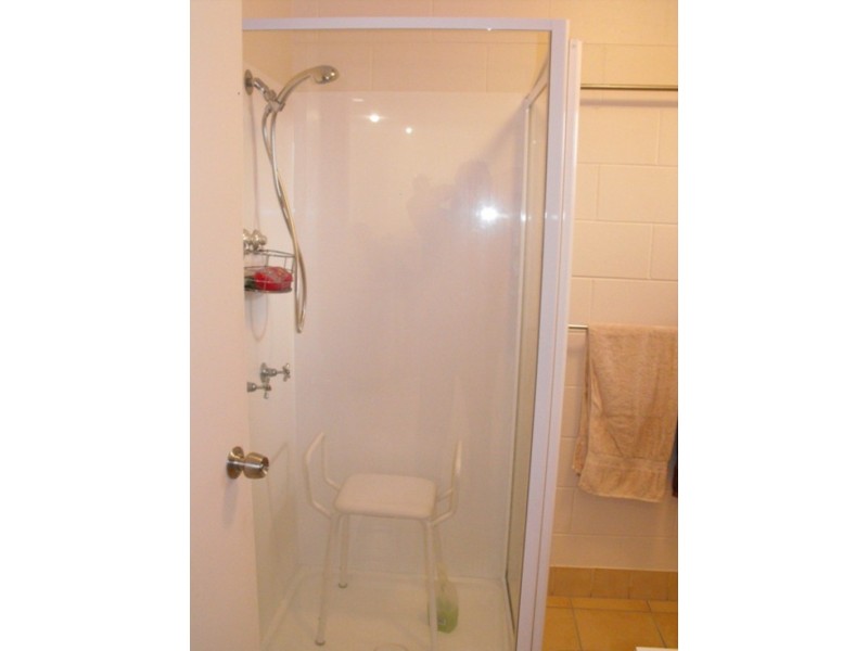 4/2 Cavendish Street, Pimlico QLD 4812