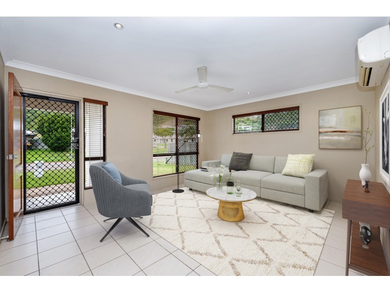 4 Ulysses Drive, Mount Louisa QLD 4814