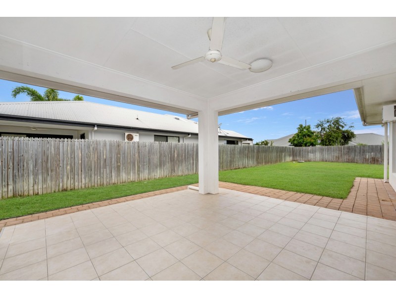 4 Ulysses Drive, Mount Louisa QLD 4814