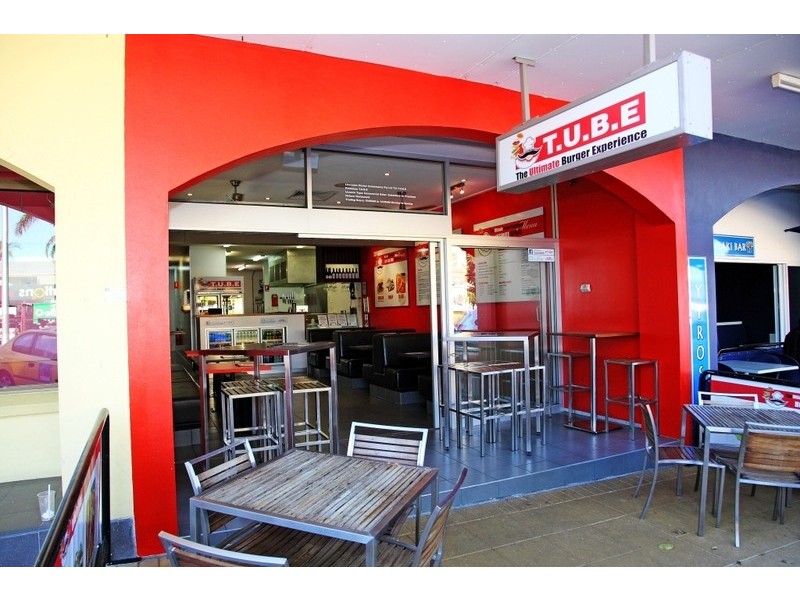 2/58 The Strand, North Ward QLD 4810