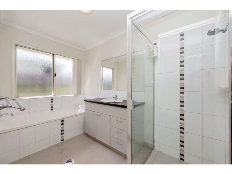 17 Merritt Court, Deeragun QLD 4818