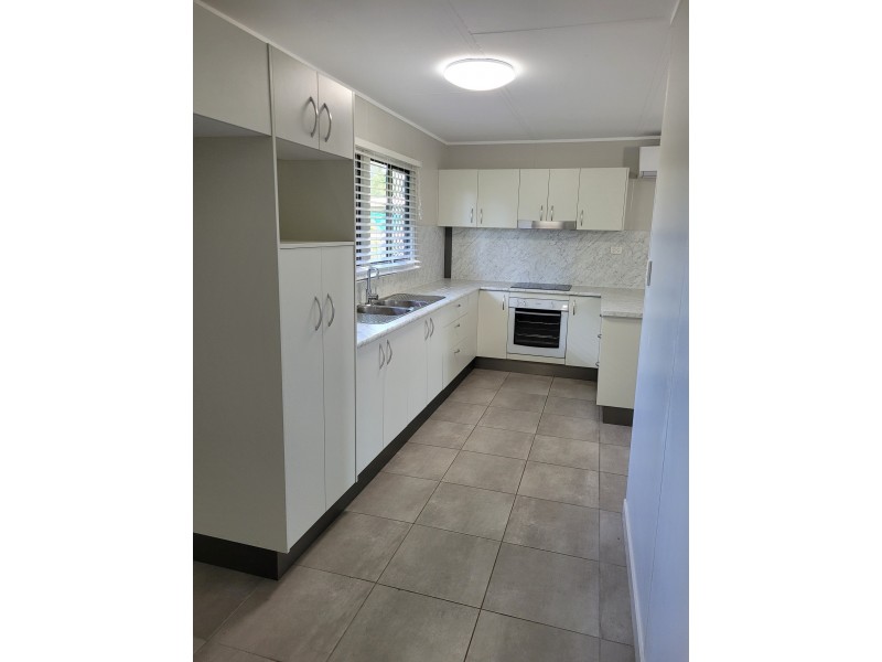 20 Jenkins Street, Kirwan QLD 4817