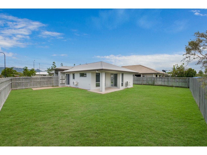 34 Derwent Circuit, Kelso QLD 4815