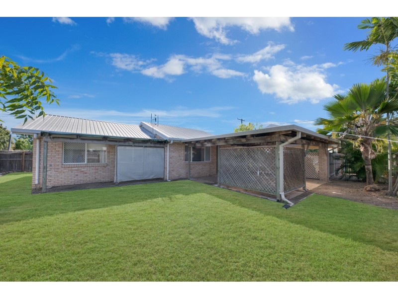 16 Amber Avenue, Rasmussen QLD 4815