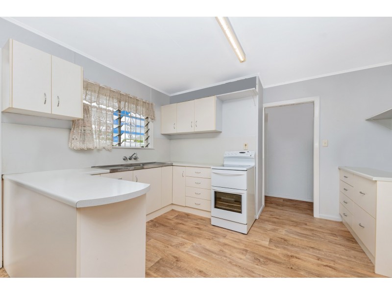 14 Fitzroy Street, Cranbrook QLD 4814