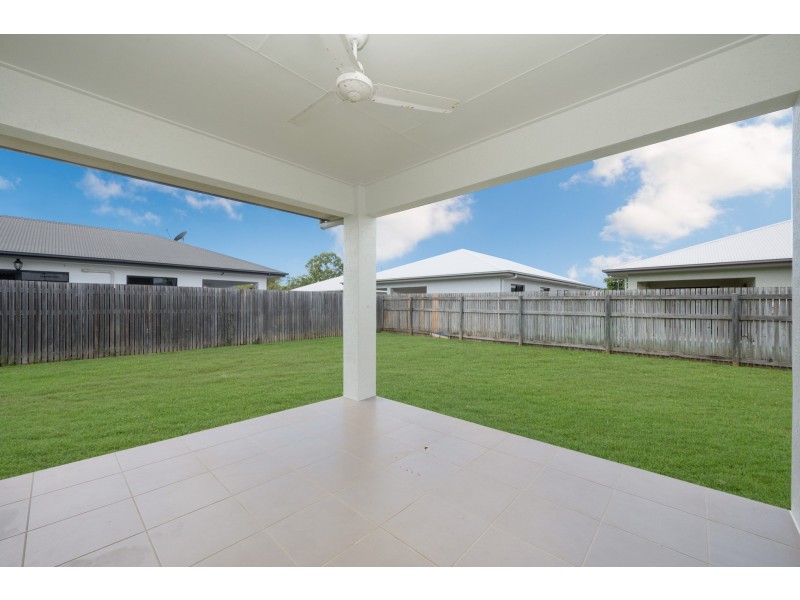 13 Hollanders Crescent, Kelso QLD 4815