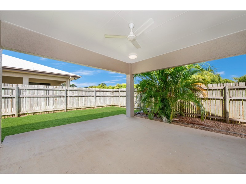 32 Hollanders Crescent, Kelso QLD 4815