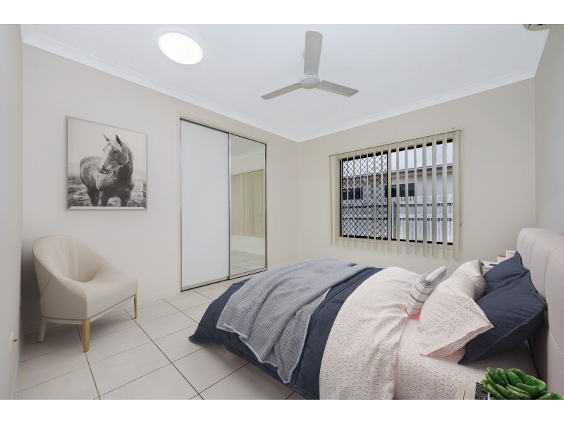 32 Hollanders Crescent, Kelso QLD 4815