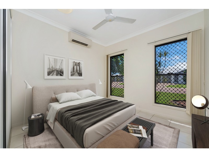 32 Hollanders Crescent, Kelso QLD 4815