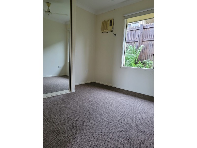 11 Lockyer Place, Mount Louisa QLD 4814