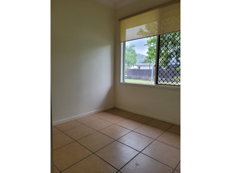 11 Lockyer Place, Mount Louisa QLD 4814