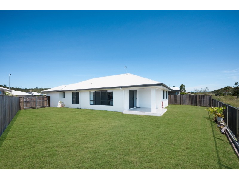 45 Salonika Circuit, Bushland Beach QLD 4818