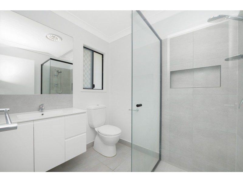 45 Salonika Circuit, Bushland Beach QLD 4818