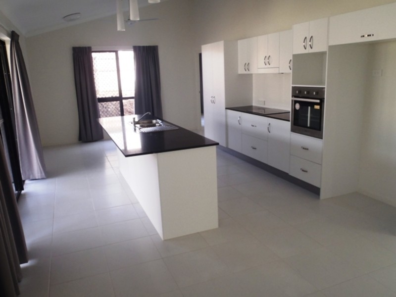 Mount Louisa QLD 4814