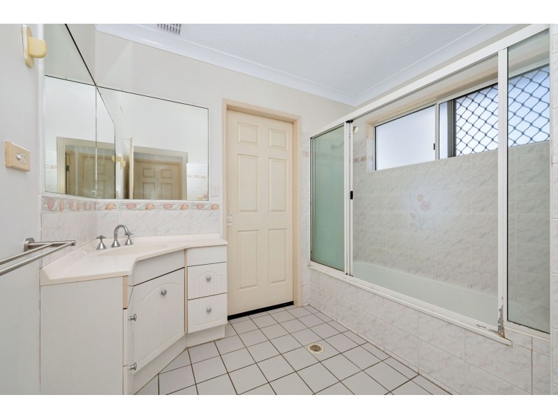 15 Cobham Crescent, Kirwan QLD 4817