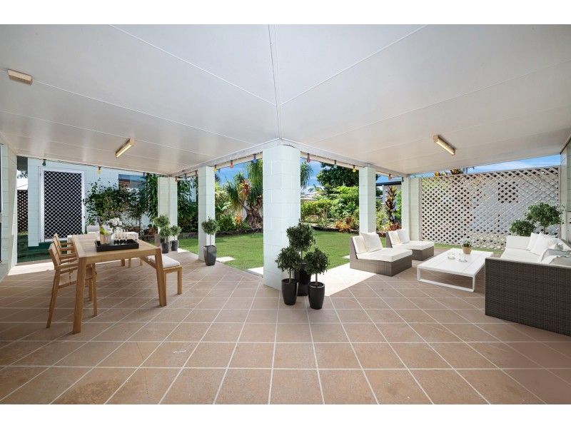 15 Pine Street, Kirwan QLD 4817