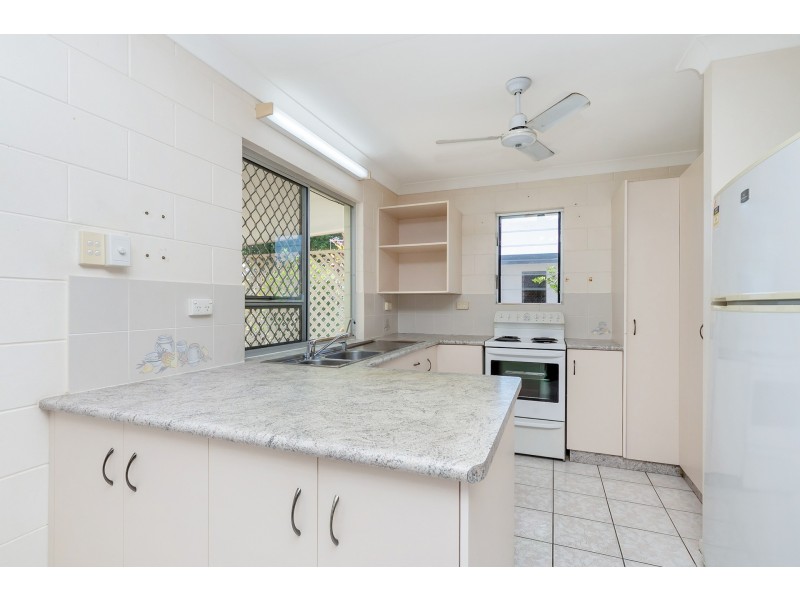 15 Pine Street, Kirwan QLD 4817