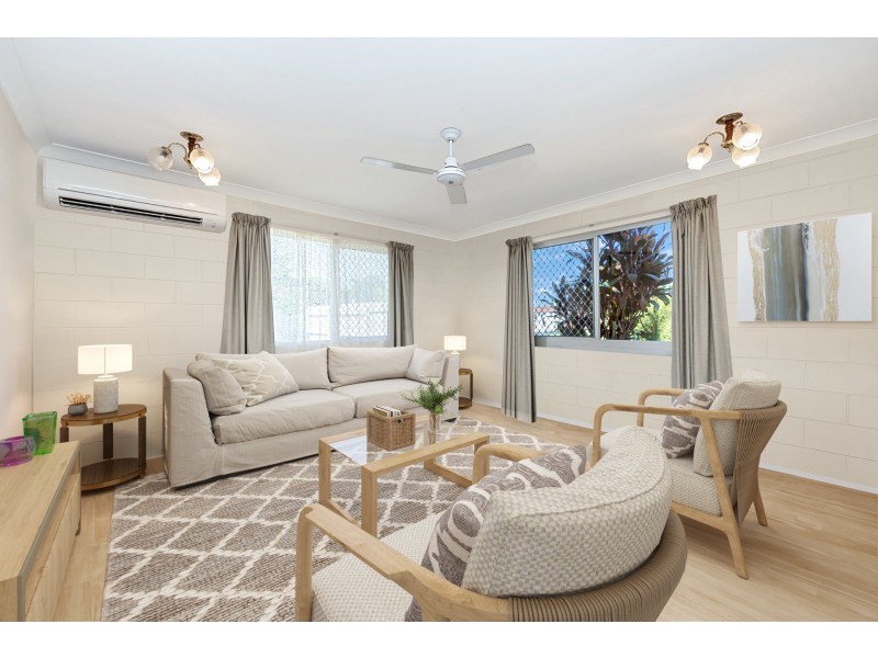 15 Pine Street, Kirwan QLD 4817