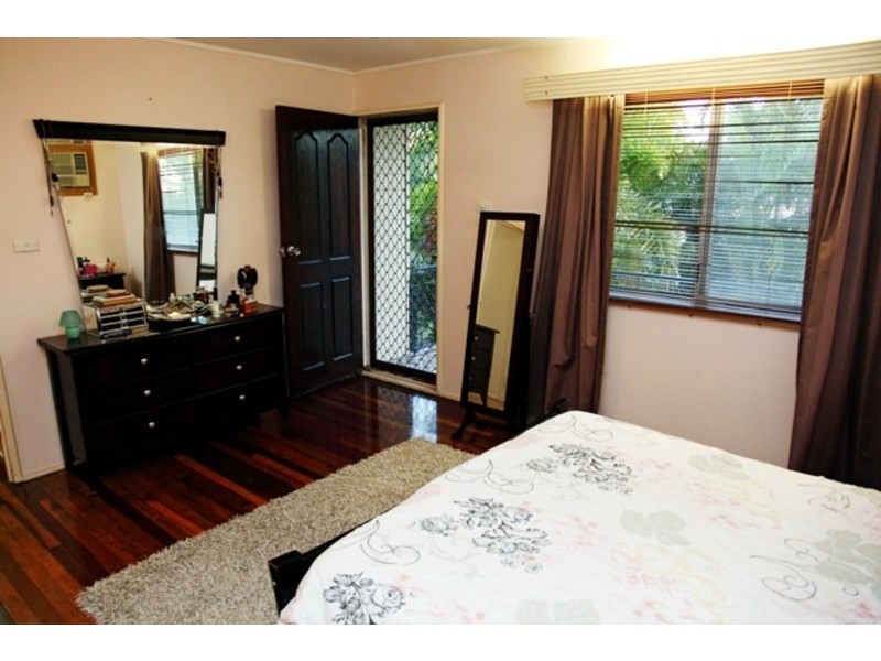 11 Tarragona Street, Kirwan QLD 4817