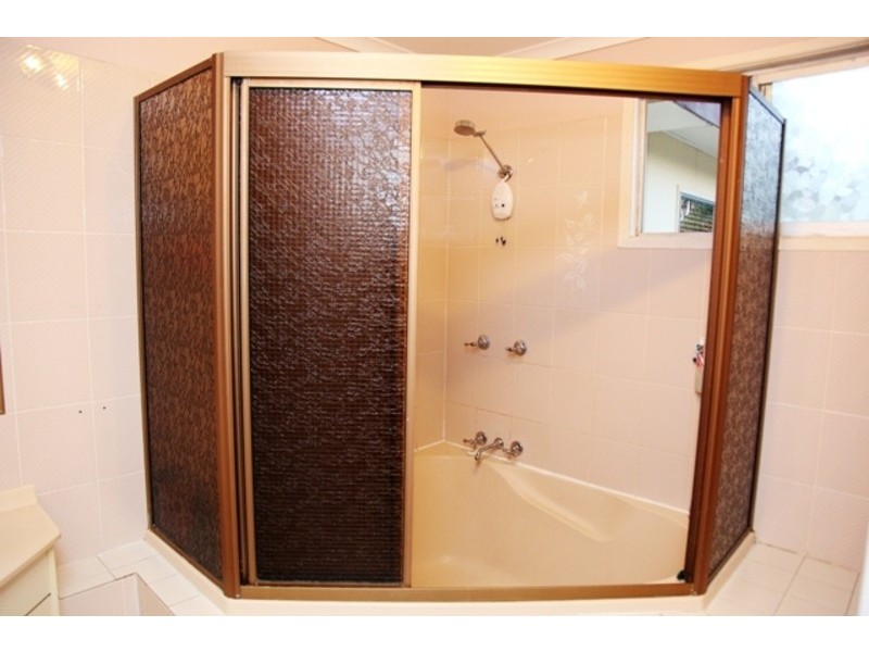 11 Tarragona Street, Kirwan QLD 4817