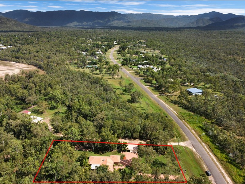 41 Blue Mountain Drive, Bluewater Park QLD 4818