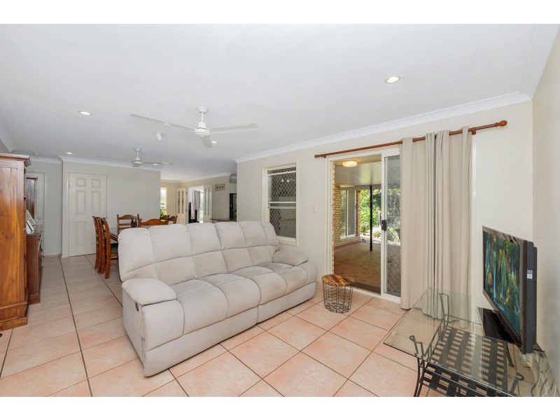 41 Blue Mountain Drive, Bluewater Park QLD 4818