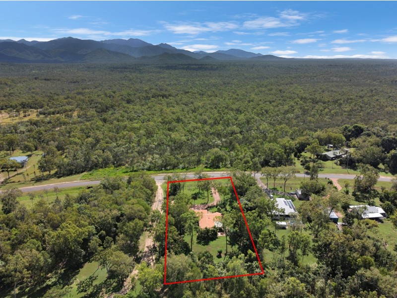 41 Blue Mountain Drive, Bluewater Park QLD 4818