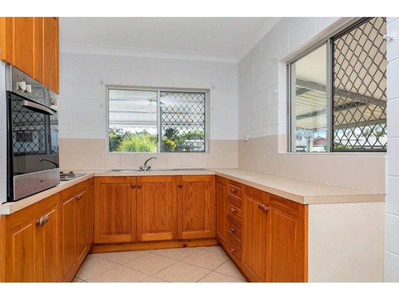 4 Champagne Crescent, Kelso QLD 4815