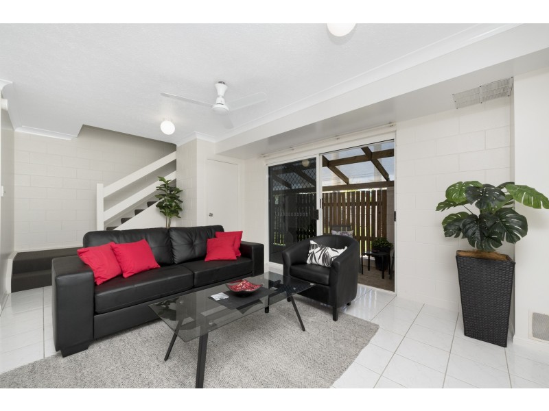 4/57 Lowth Street, Rosslea QLD 4812