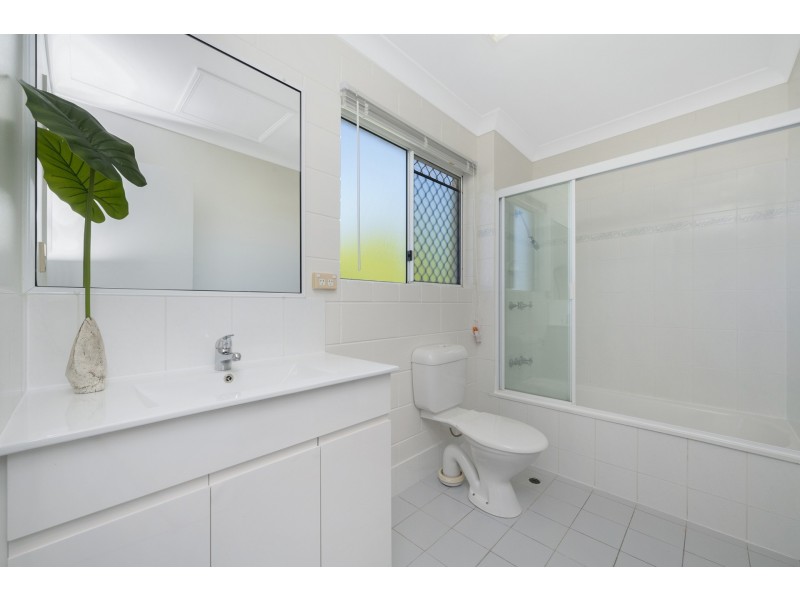 4/57 Lowth Street, Rosslea QLD 4812