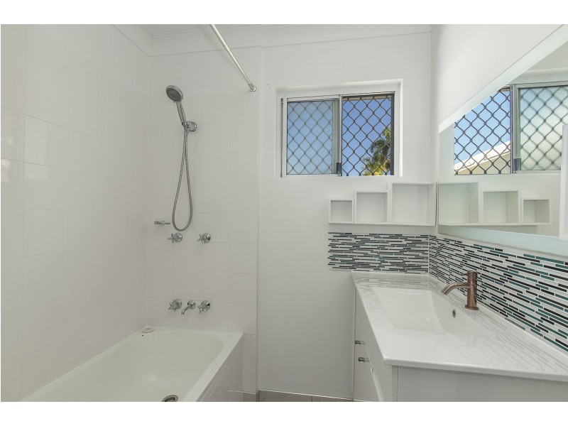 17 Silky Oak Street, Kirwan QLD 4817