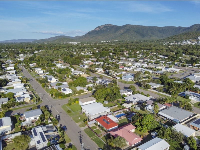 17 Silky Oak Street, Kirwan QLD 4817