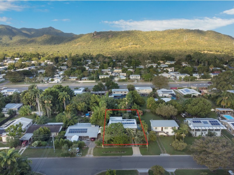 218 Upper Miles Avenue, Kelso QLD 4815