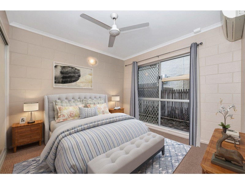 2/58 Cook Street, North Ward QLD 4810