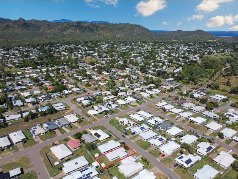 15 Peregrine Avenue, Kelso QLD 4815