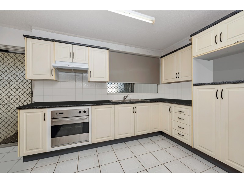 1/352 Ross River Road, Cranbrook QLD 4814