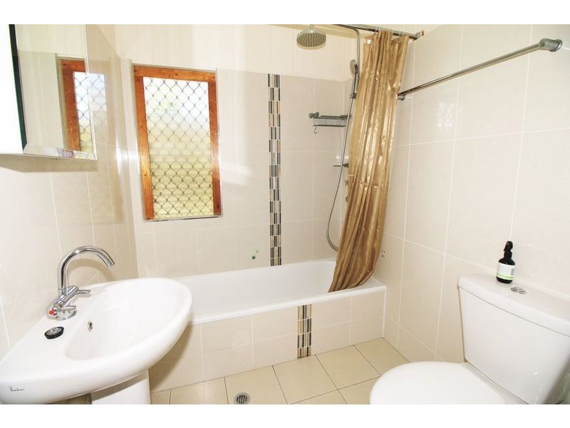 120 Miles Avenue, Kelso QLD 4815