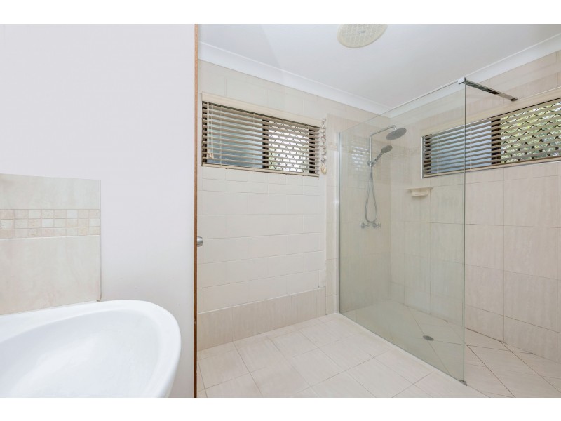 10 Rosemary Street, Kelso QLD 4815