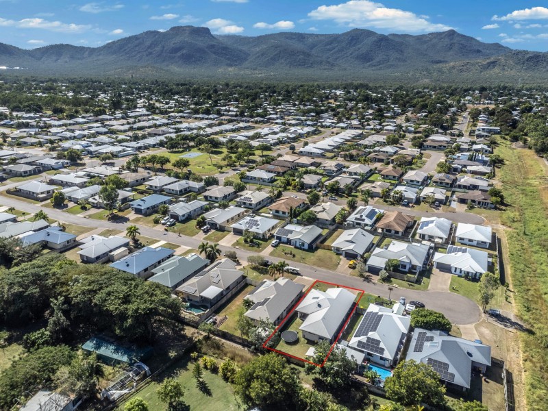 21 Firetail Pocket, Kelso QLD 4815