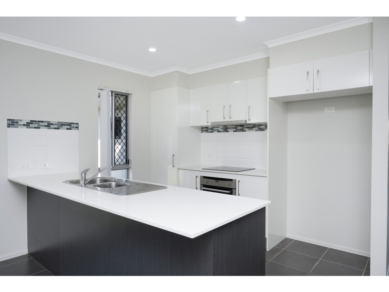 9 Warrill Place, Kelso QLD 4815