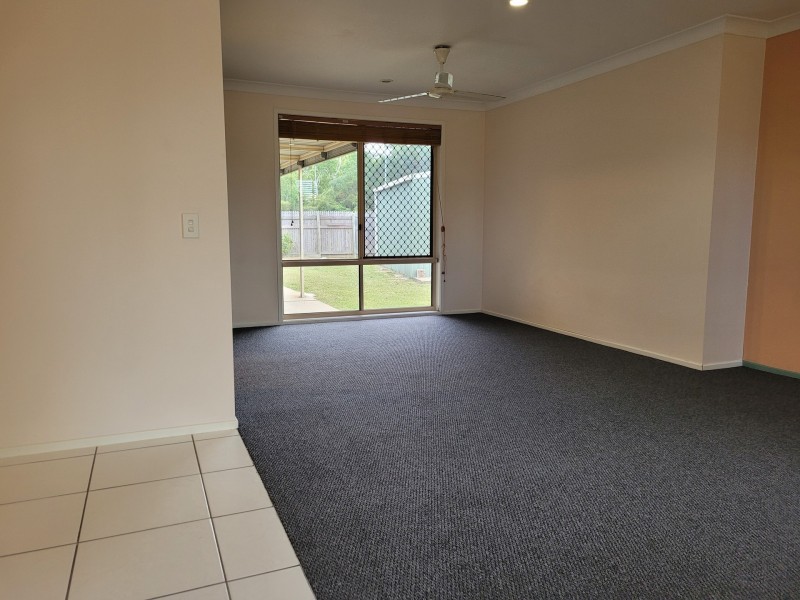 37 Dickenson Place, Kirwan QLD 4817